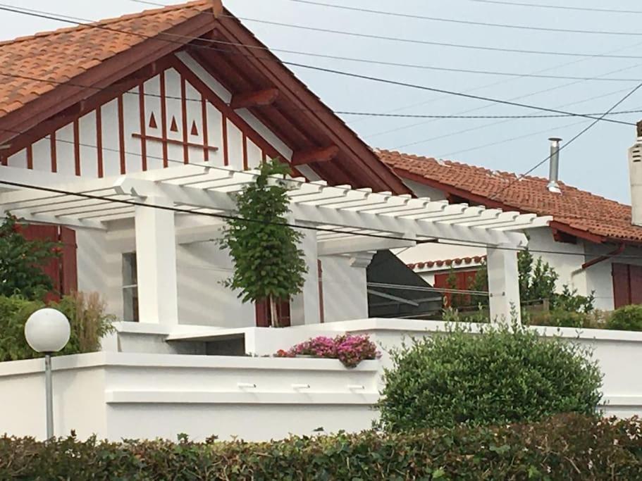 Appartement En Rez De Jardin Ciboure Esterno foto